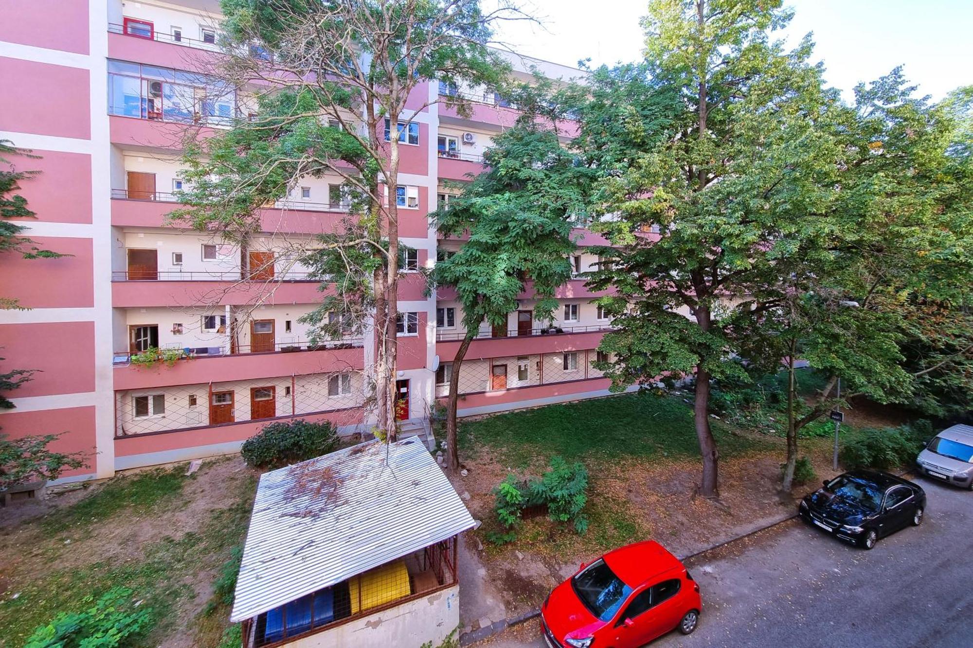 Appartamento Cozy 2-room Apt, Parking Nearby *